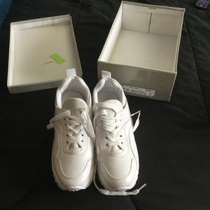 Platform sneakers